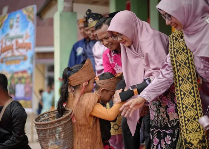 Siak Pamerkan Kekayaan Tradisi, Bupati Afni Ingin Julang Budaya Hadir di Seluruh Kecamatan