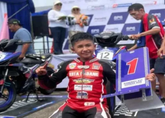 Pembalap Termuda Porprov XVI Sumbar Isan Adianda Borong Tiga Medali