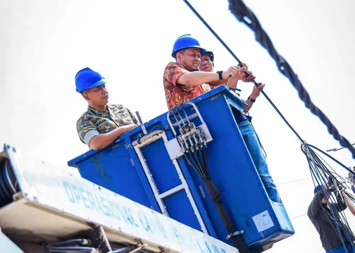 Pekanbaru Tata Kabel Semrawut, Targetkan Tiga Kilometer Kabel Jalan Paus Masuk Tanah