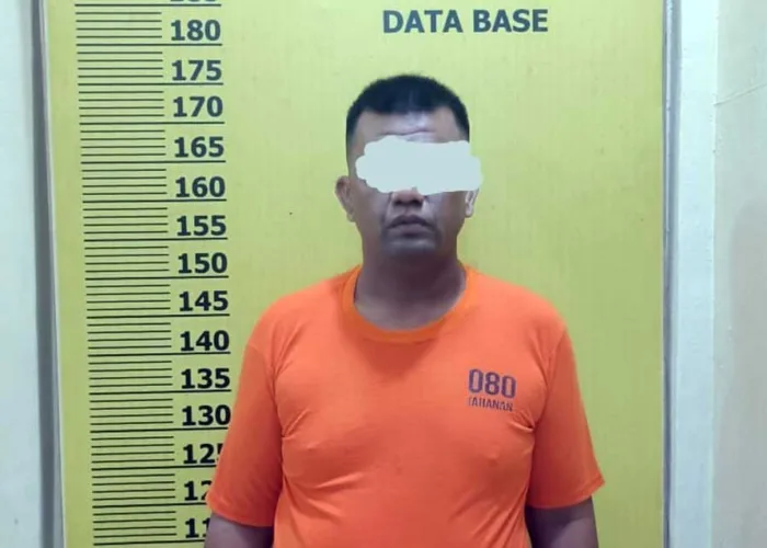 CCTV Rekam Aksi Pembobolan Toko Sembako di Pelalawan, Polisi Tangkap Pelaku