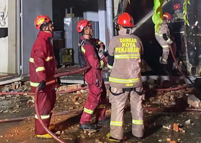 Januari-Oktober 2026 Terjadi 166 Kebakaran di Pekanbaru, Damkar Ingatkan Bahaya Instalasi Listrik
